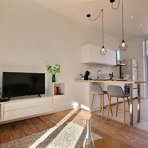 Tokyo's Place Apartment