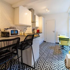 Apartment Lyves Two, Liege