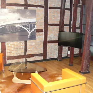 Apartment Amosa Centre Gerardrie 17, Liege